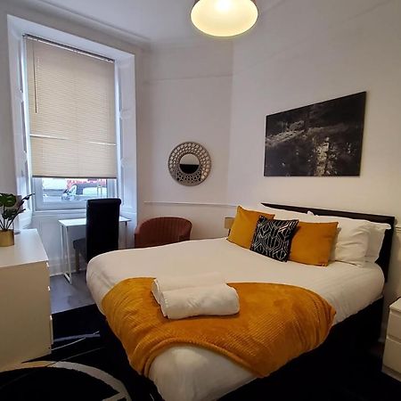 Leith Spectacular Apartment By Sensational Stay Short Lets & Serviced Accommodation With 6 Separate Beds & 2 Baths Edinburgh Buitenkant foto