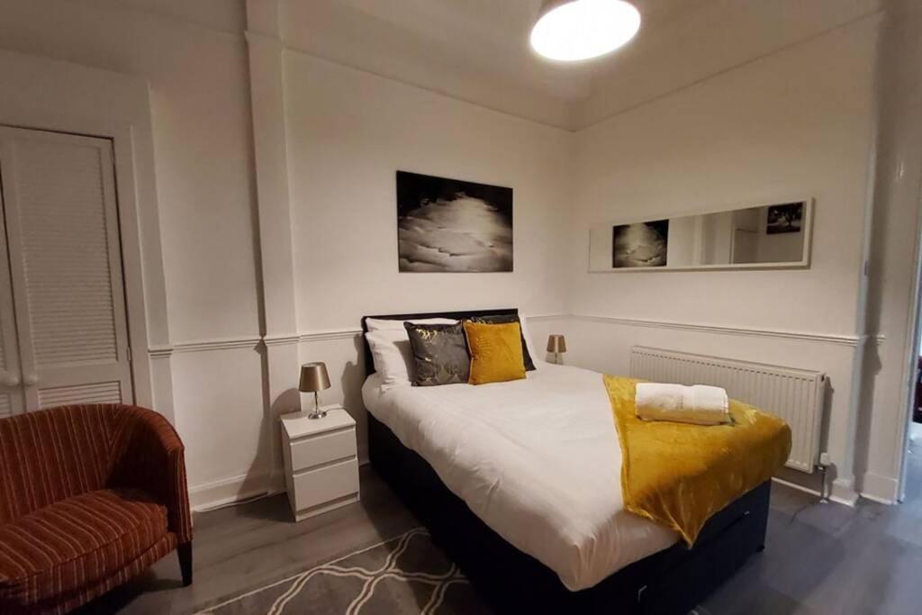 Leith Spectacular Apartment By Sensational Stay Short Lets & Serviced Accommodation With 6 Separate Beds & 2 Baths Edinburgh Buitenkant foto