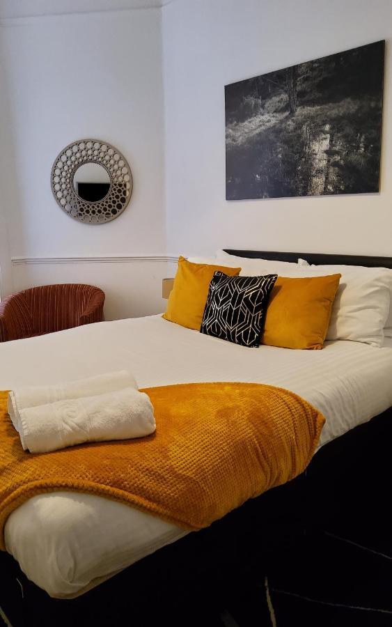 Leith Spectacular Apartment By Sensational Stay Short Lets & Serviced Accommodation With 6 Separate Beds & 2 Baths Edinburgh Buitenkant foto