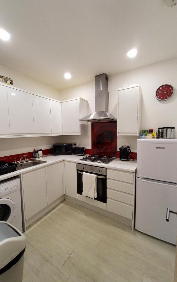 Leith Spectacular Apartment By Sensational Stay Short Lets & Serviced Accommodation With 6 Separate Beds & 2 Baths Edinburgh Buitenkant foto